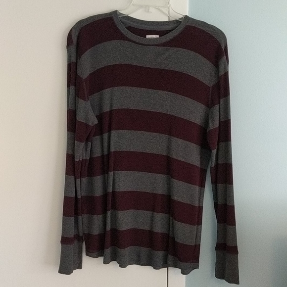 mossimo supply co thermal top